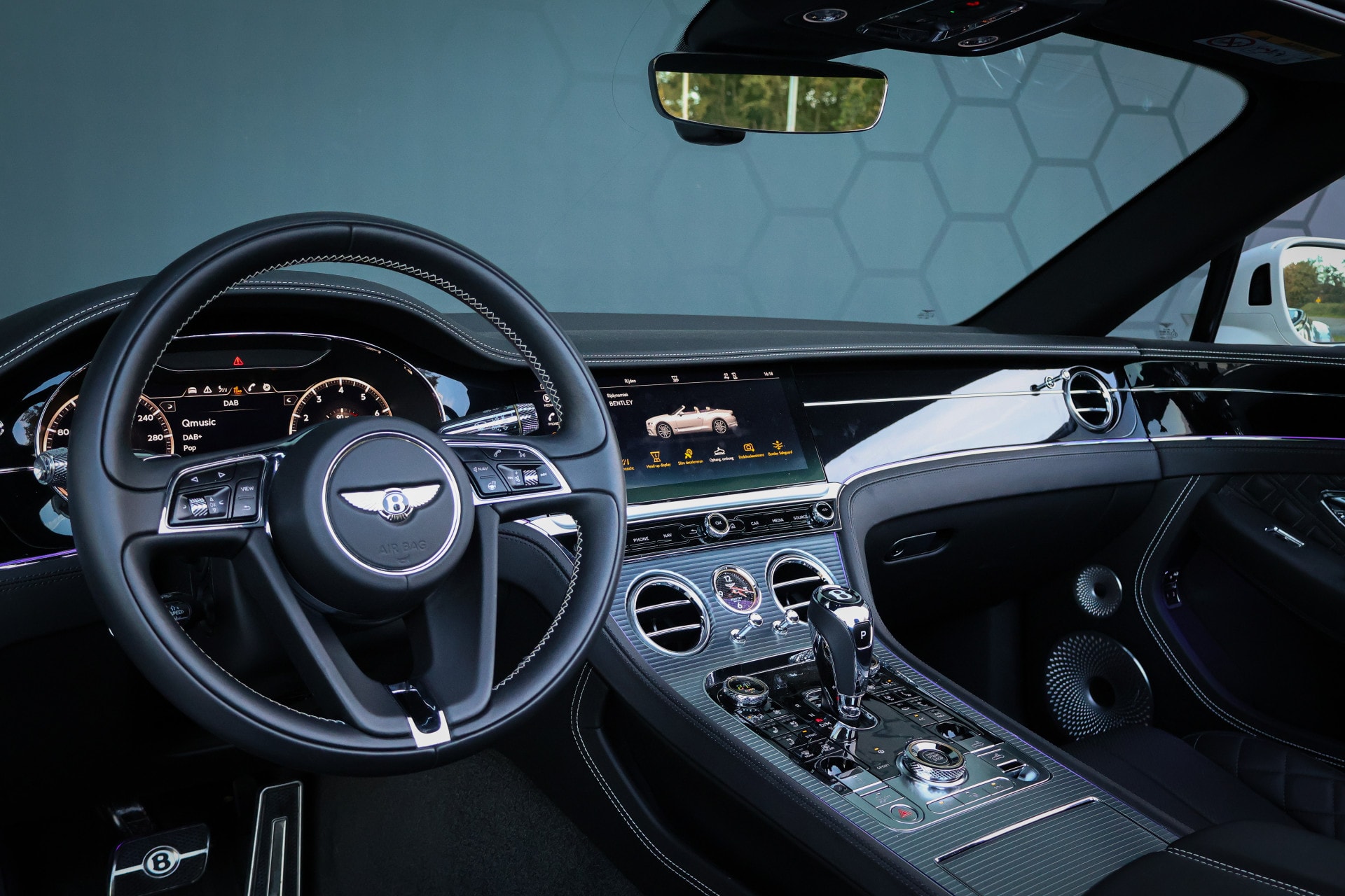 vehicle-image-4
