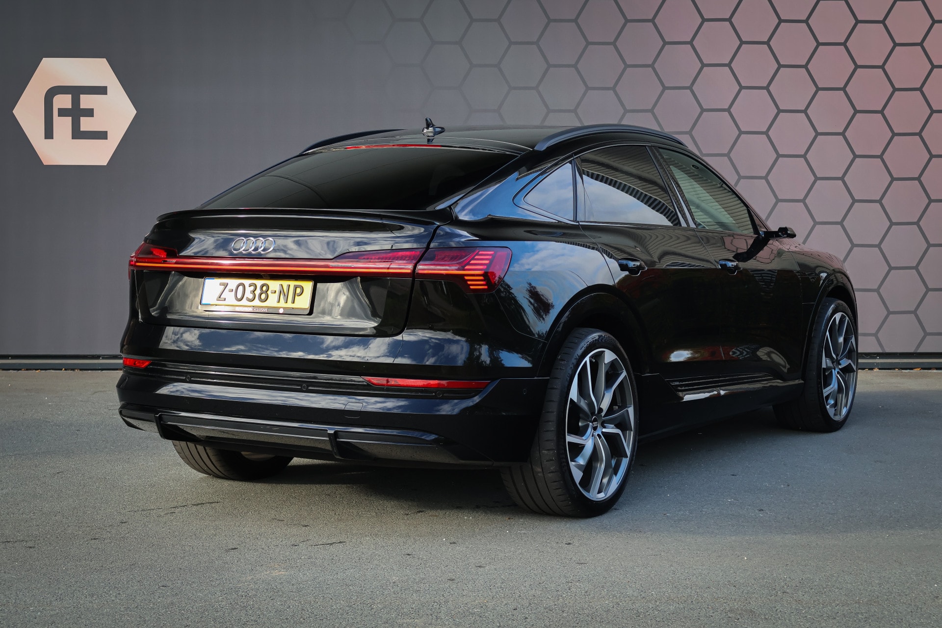 vehicle-image-2