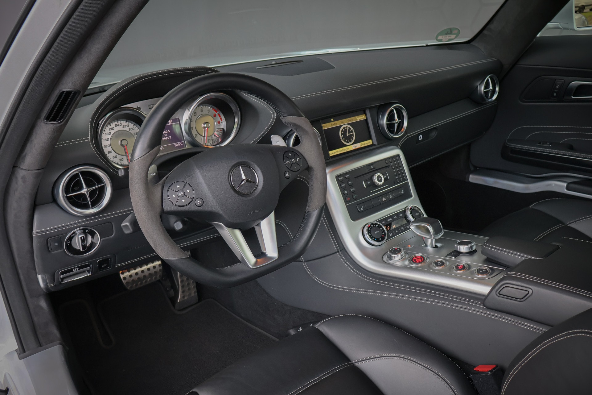 vehicle-image-3