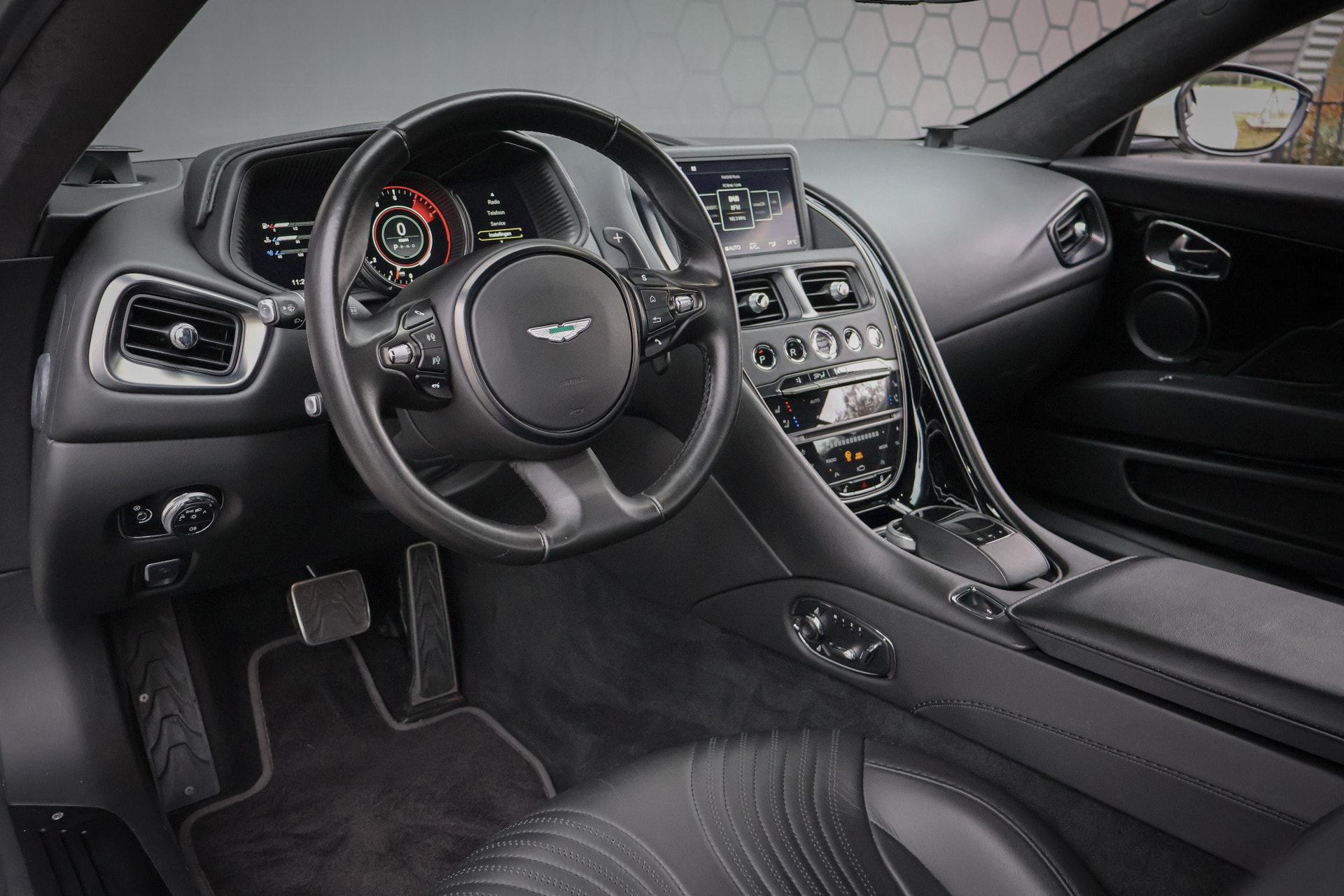 vehicle-image-3