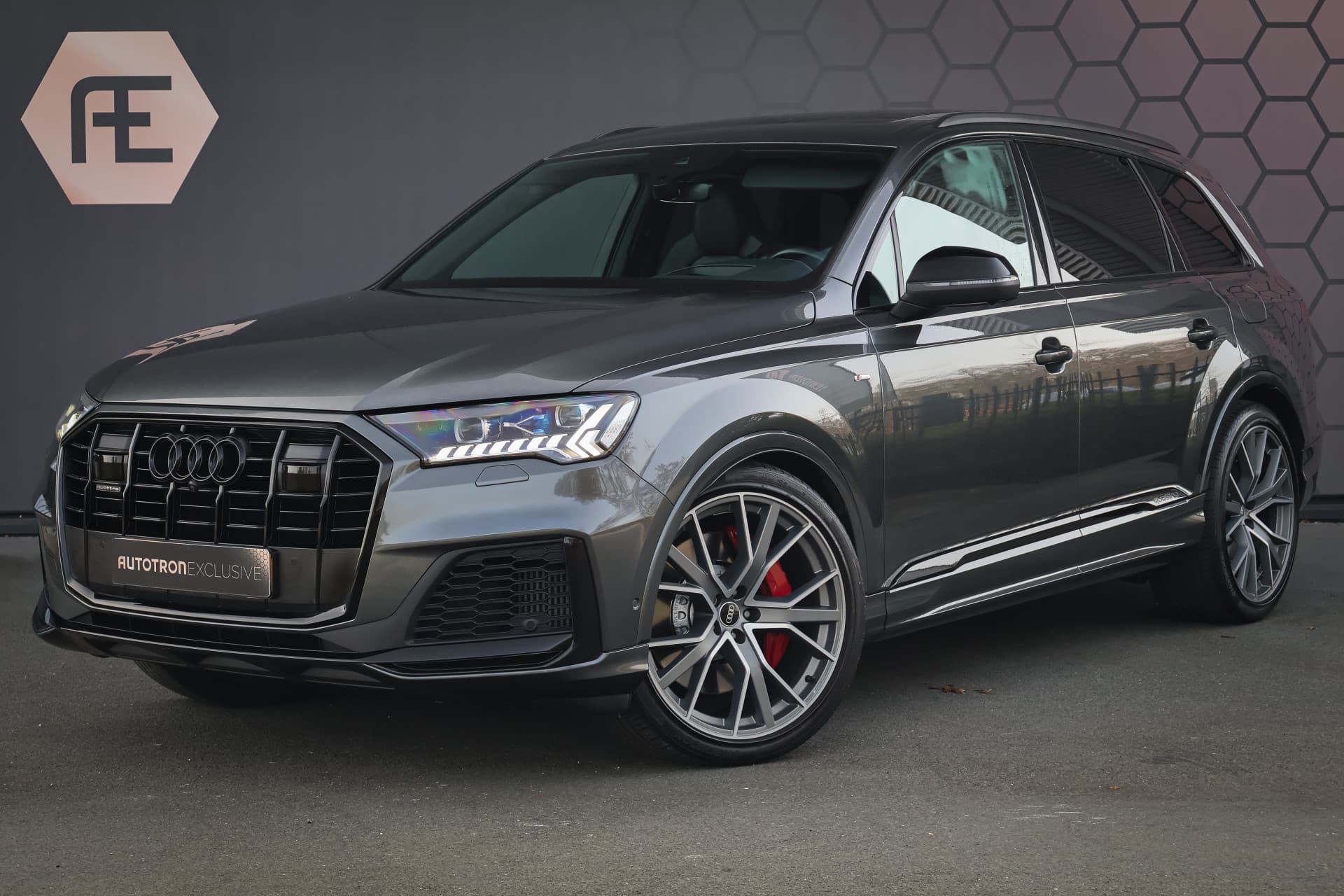 Audi-Q7