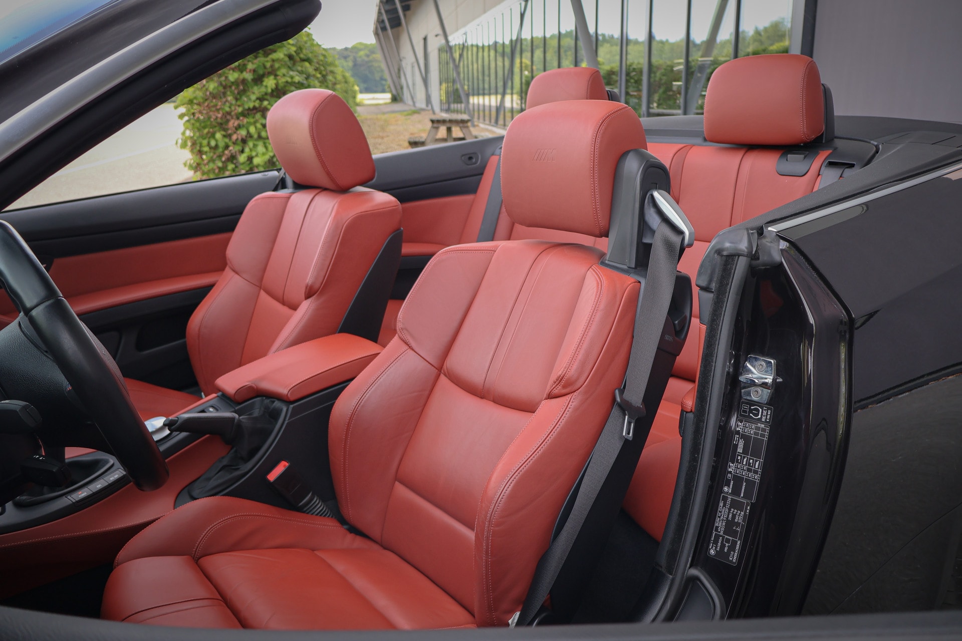 vehicle-image-4