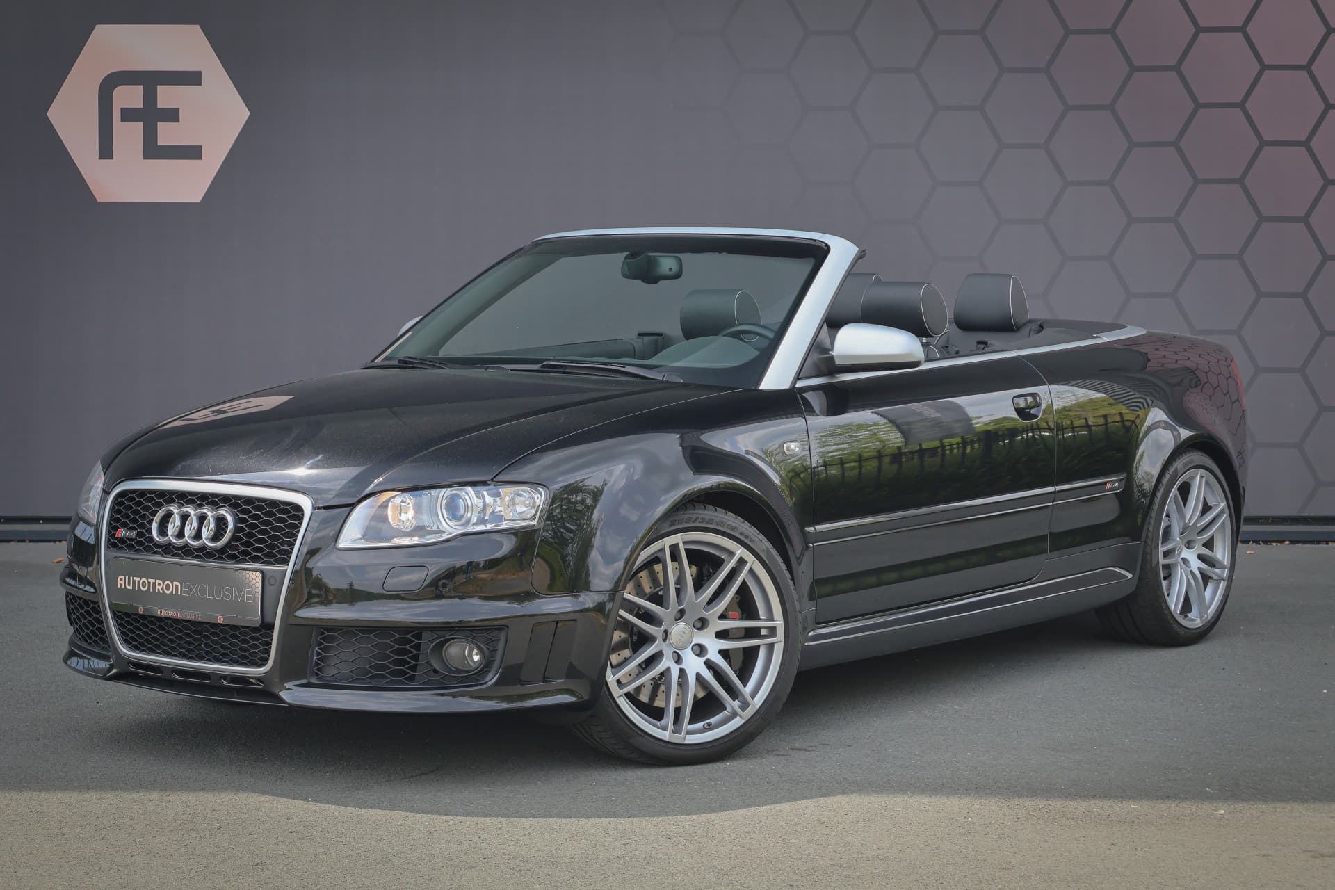 Audi-RS4