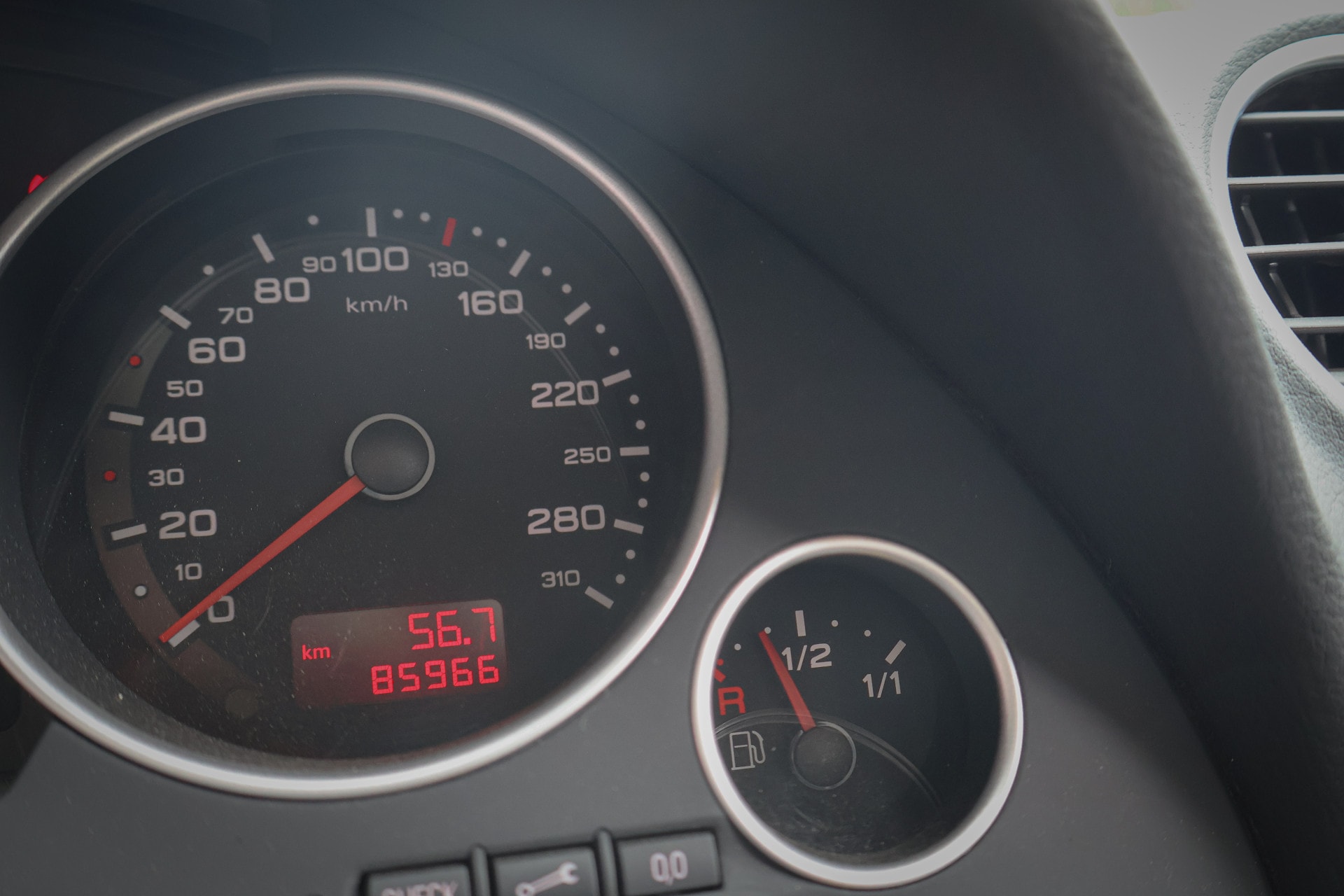 vehicle-image-6