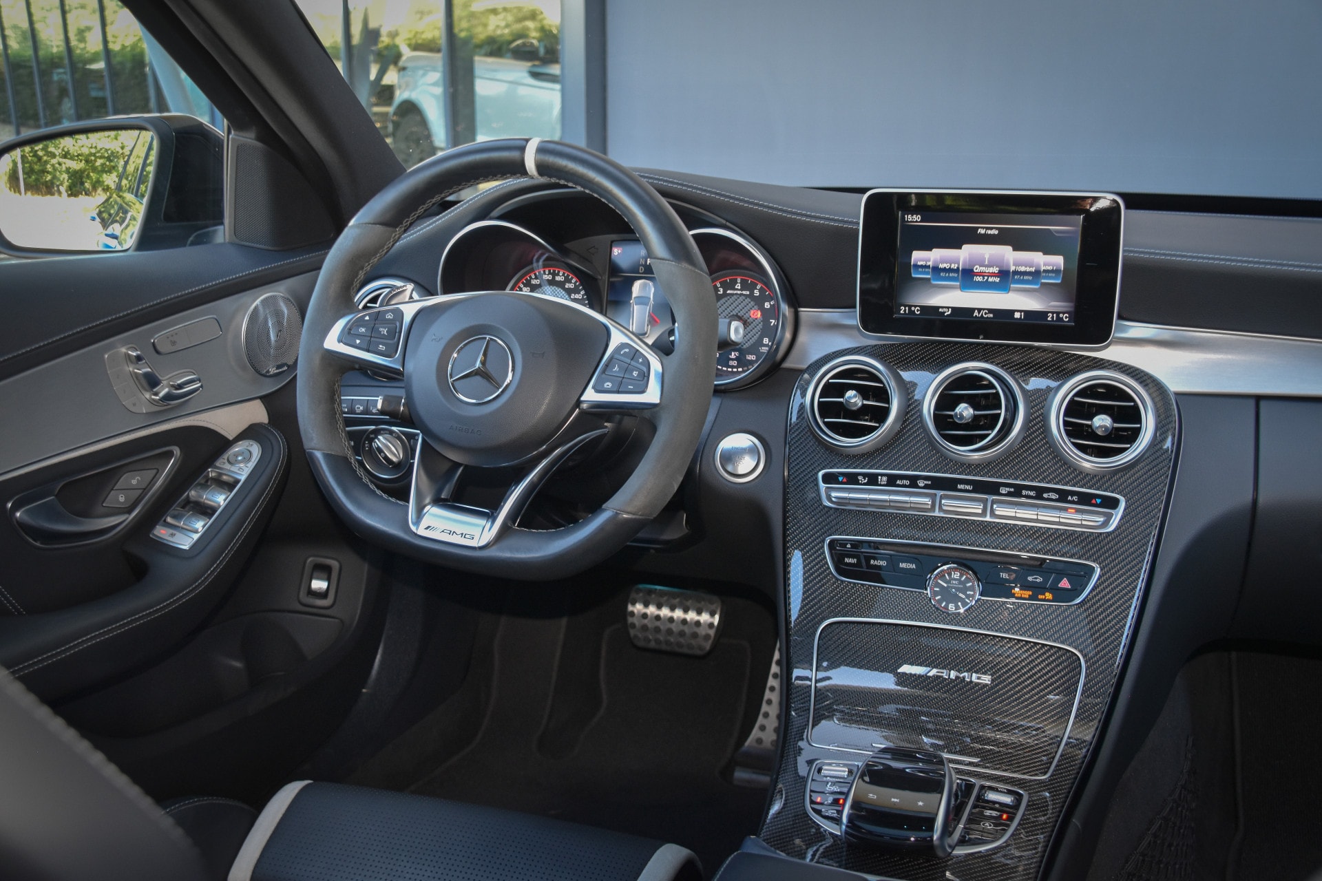 vehicle-image-3