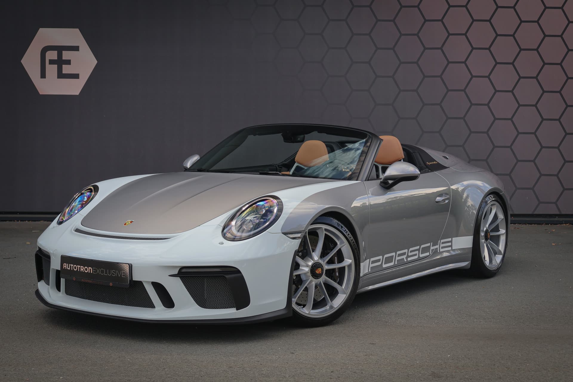Porsche-911