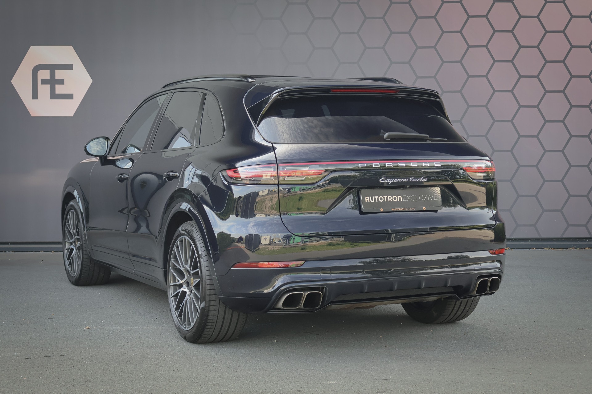 vehicle-image-2