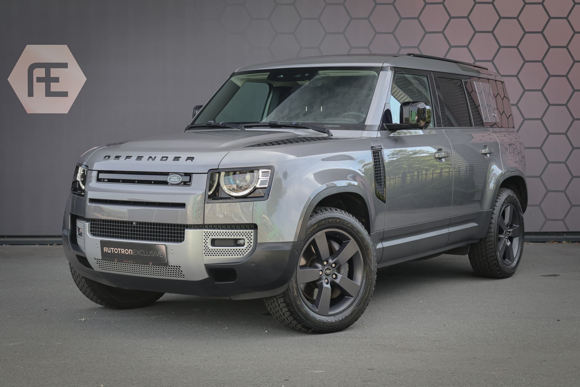 Land Rover-Defender