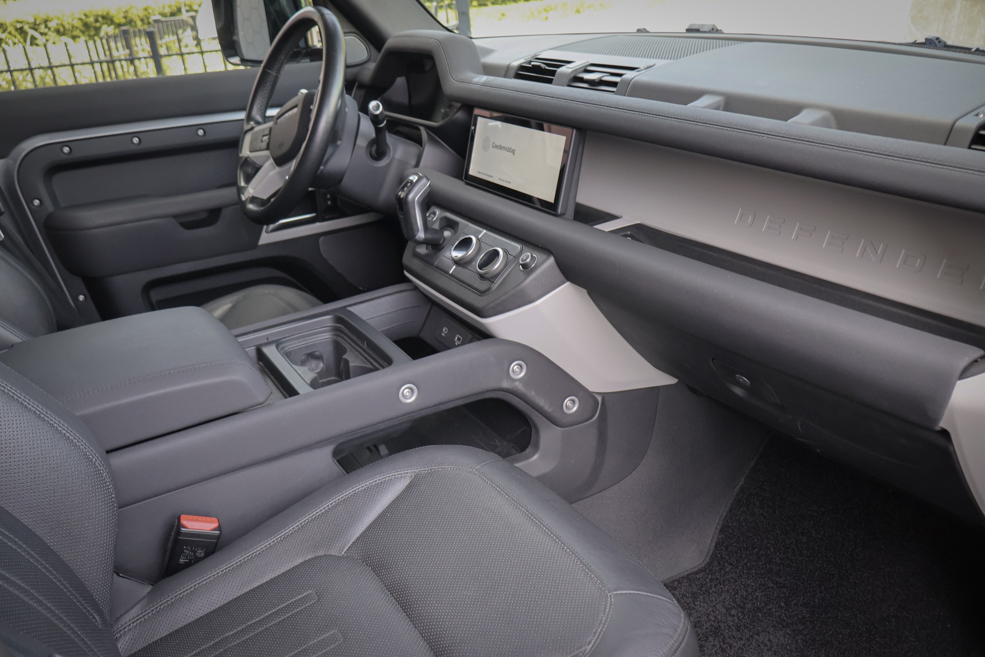 vehicle-image-4