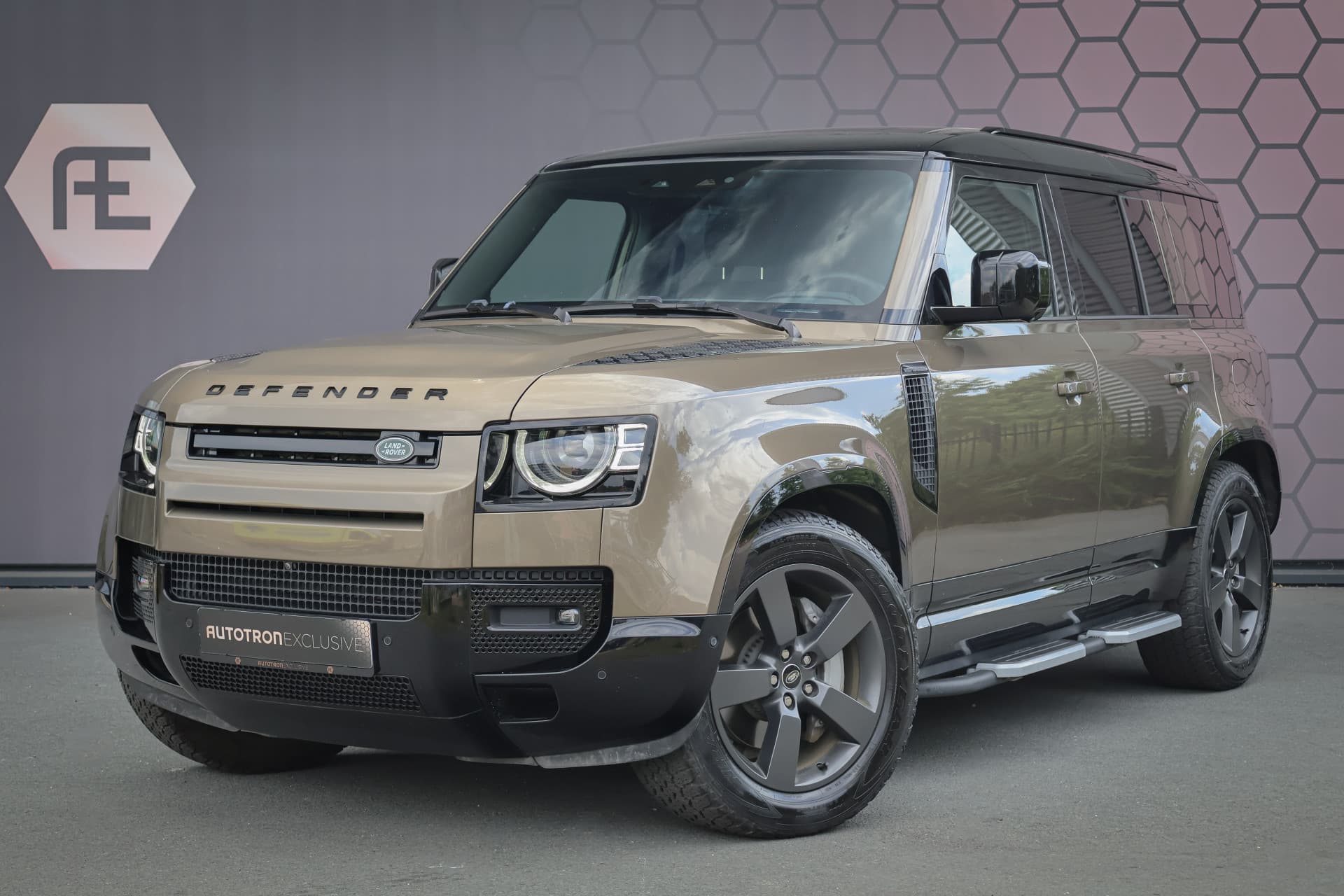Land Rover-Defender
