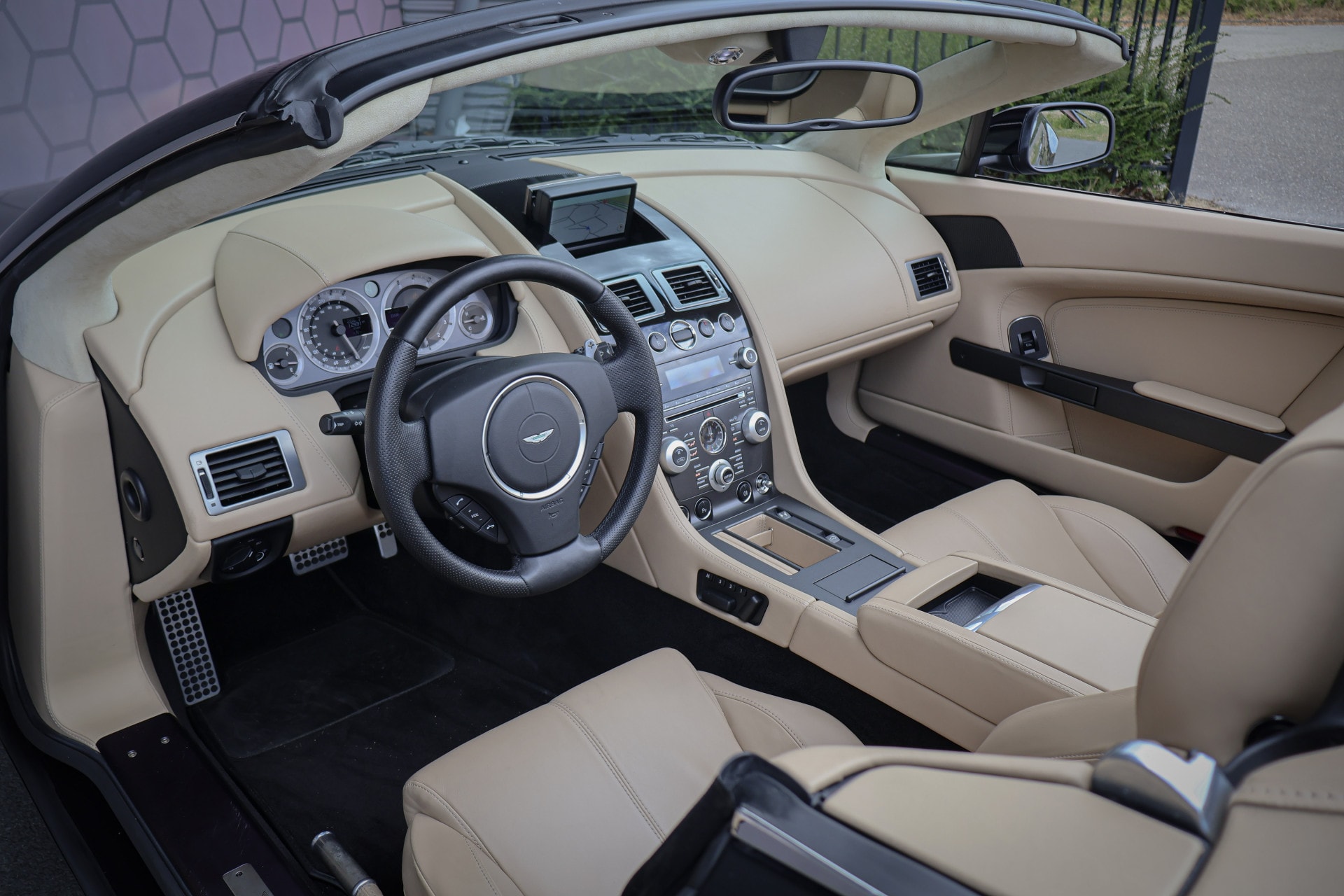vehicle-image-12