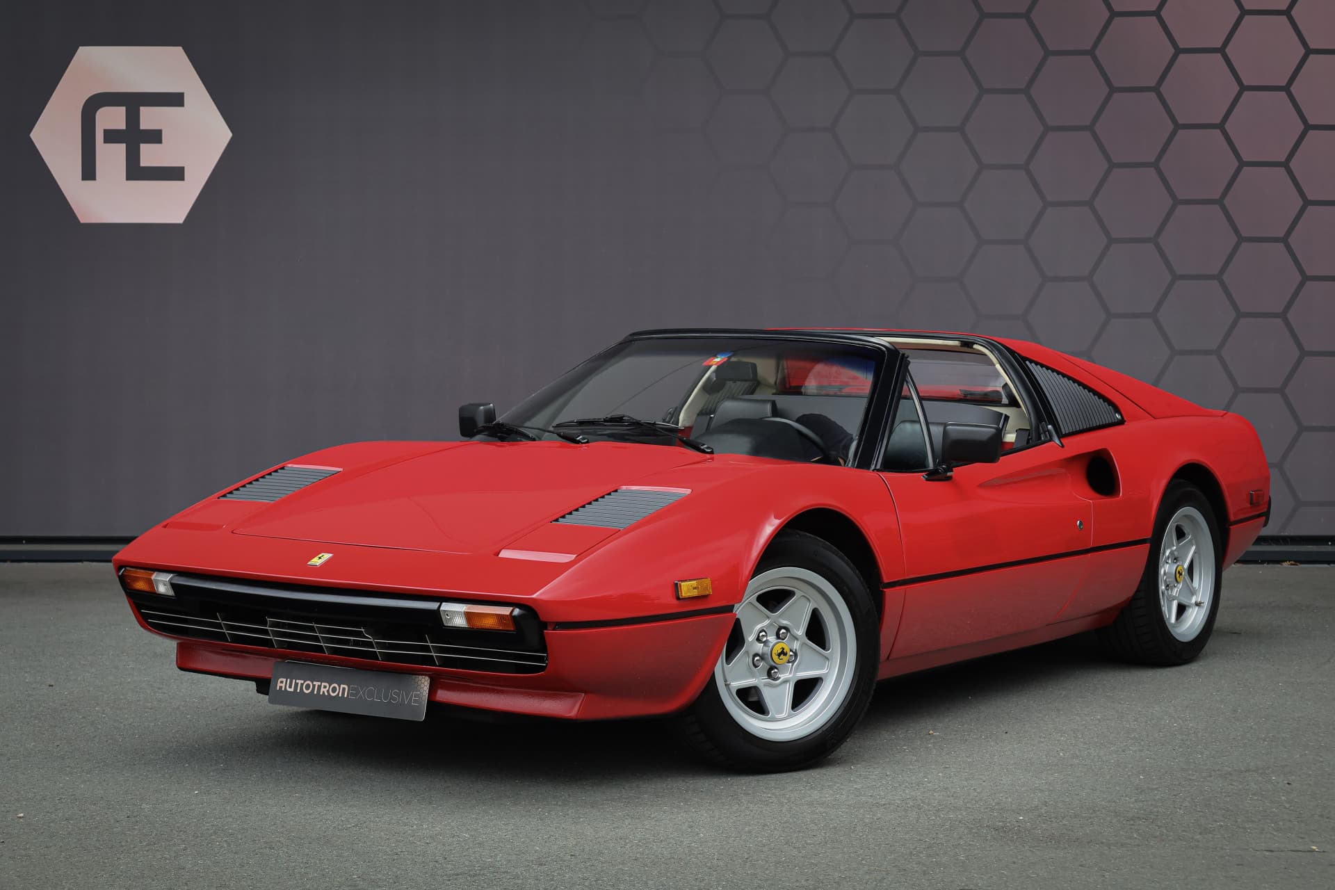 Ferrari-308