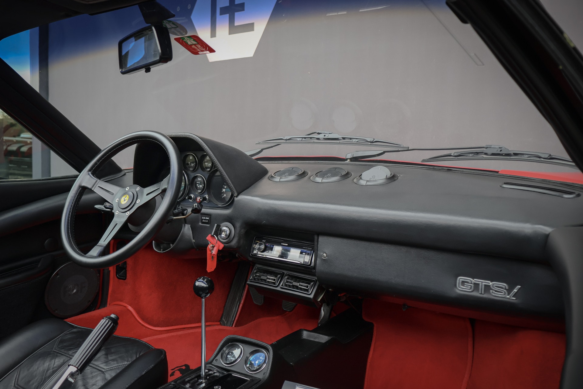 vehicle-image-4
