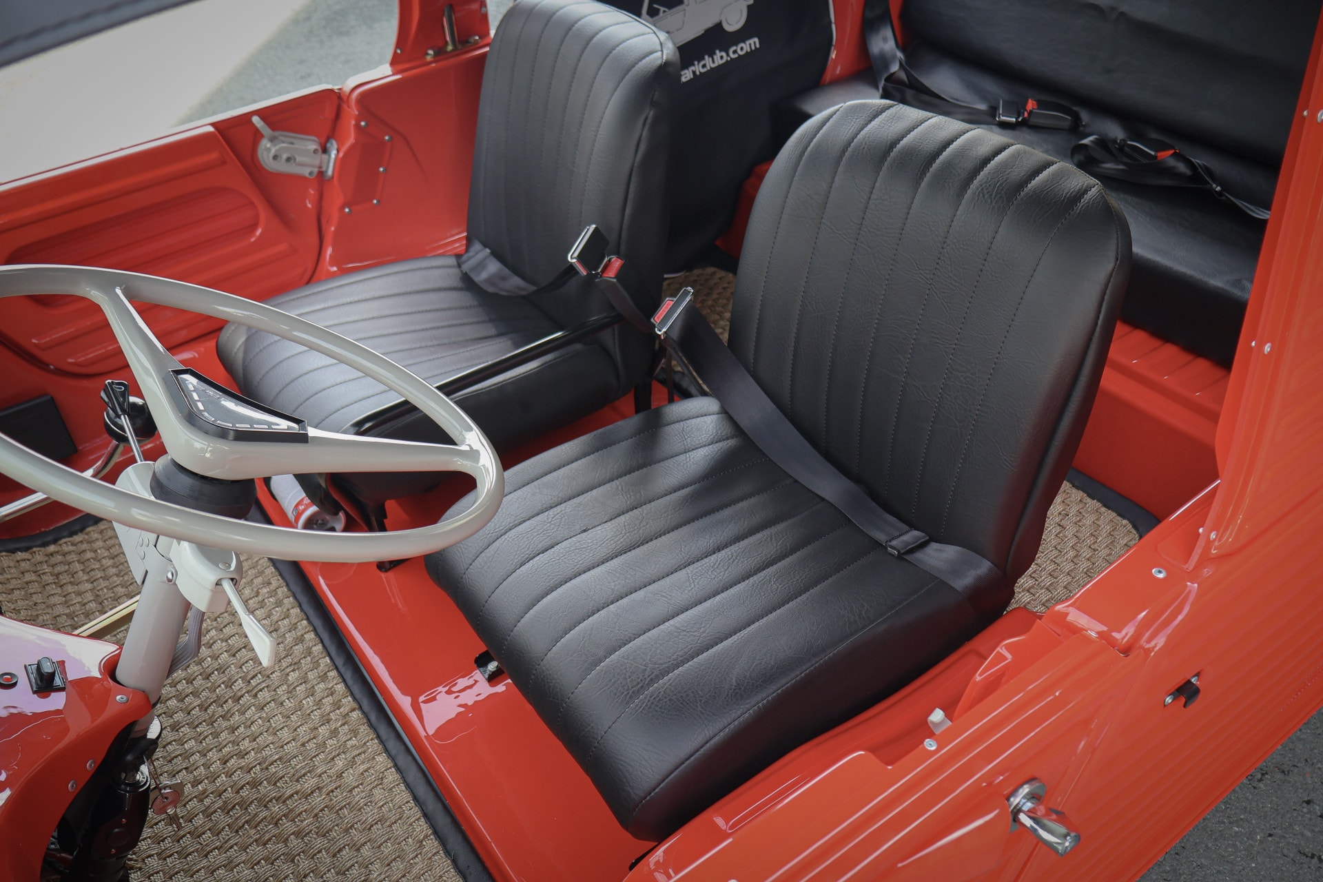 vehicle-image-4