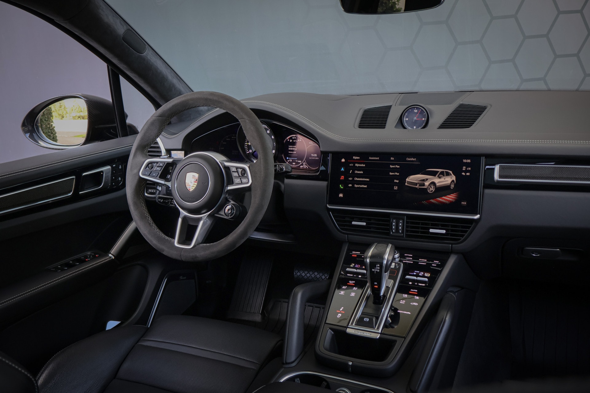 vehicle-image-3